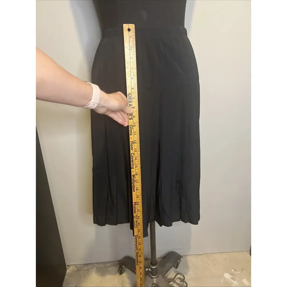 Pleated Skirt Vintage Midi Length Size 6 Great‎ Material Black